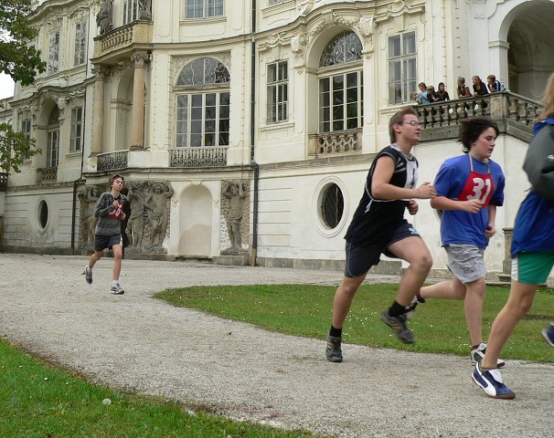img00018.jpg