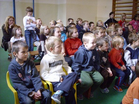 Divadlo Bubáci a hastrmani 21.10. 012.jpg