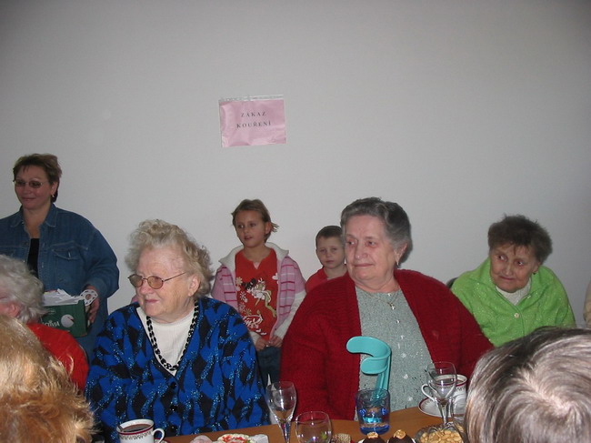 Tebunt zpvaj babikm a ddekm v penzionu 011.jpg
