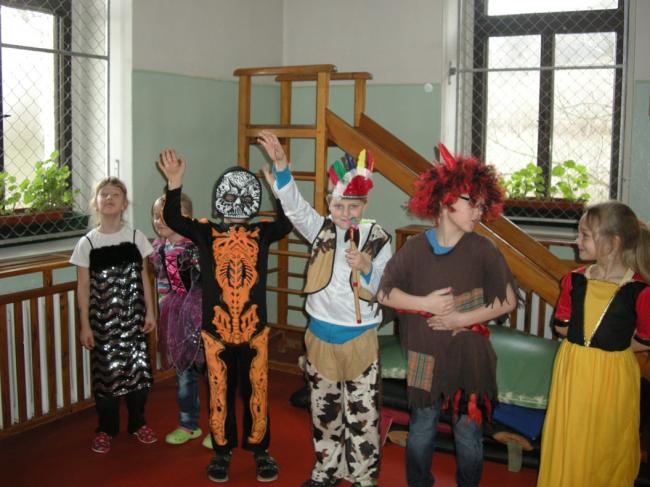 Maškarní v MŠ 2014 047.jpg