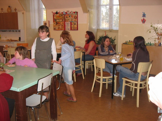 Slavnostn oteven uebny s interaktivn tabul 030.jpg