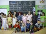 Maškarní 1. a 2. třída 004.jpg